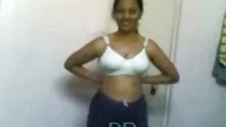 Busty hottie plaît à son copain streaming film pornographique gratuit d'une manière fétichiste dure
