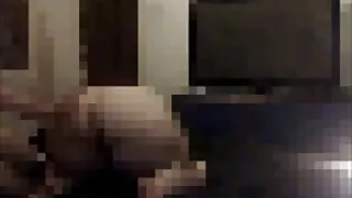 Méchant trio orgie streaming de film porno avec deux salopes insatiables