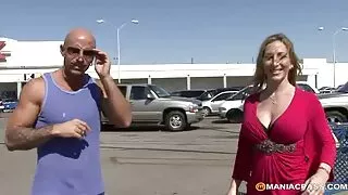 Deux chaudasses minces films sexe gratuit se saisissent les seins