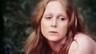 Titless chick obtient son trou de butin sérieusement en levrette film gratuit sur internet x
