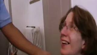 La mignonne torride Mandy Sky passe un bon moment avec son amie lesbienne videos gratuites de films pornos