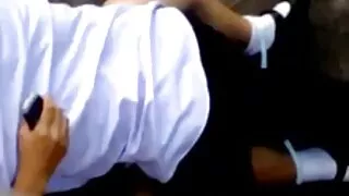 Les poussins je voudrais un film porno profitent de bites dures dans la bouche